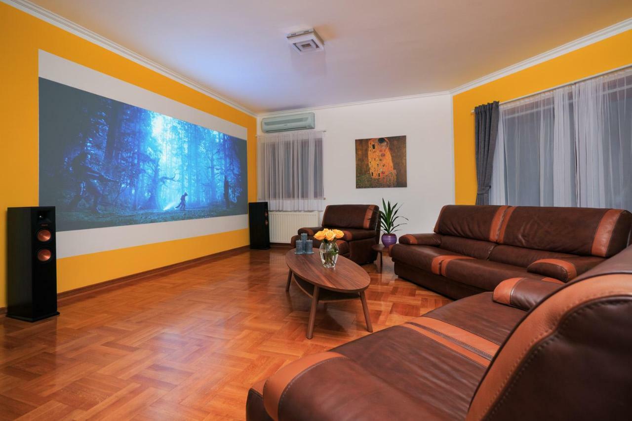 Villa Dream Srima Εξωτερικό φωτογραφία