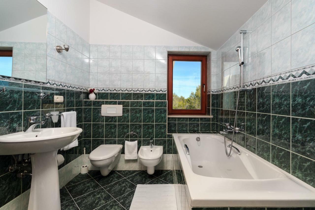 Villa Dream Srima Εξωτερικό φωτογραφία