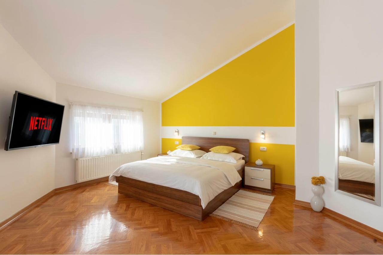 Villa Dream Srima Εξωτερικό φωτογραφία